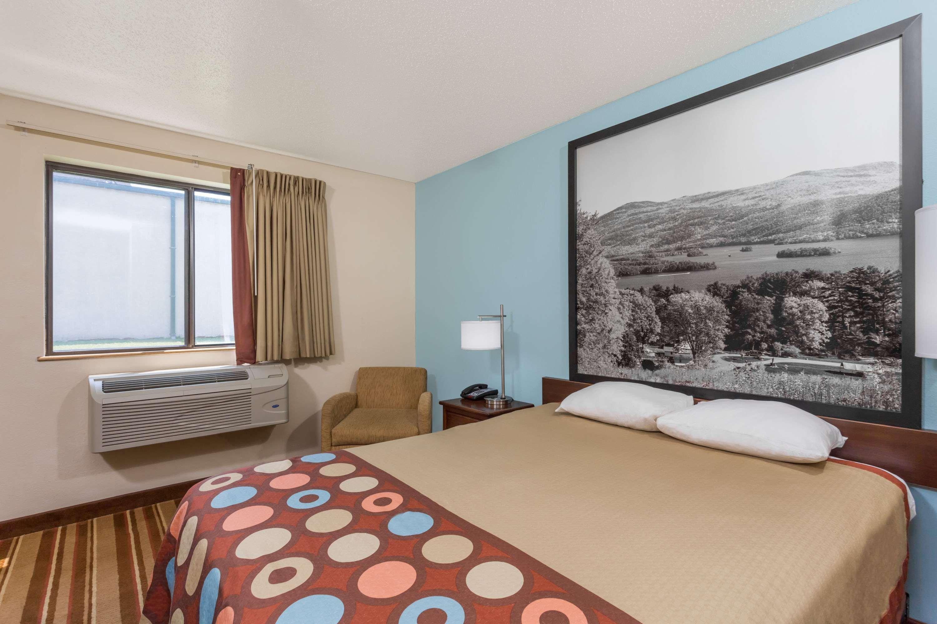 Super 8 By Wyndham Danville Va Экстерьер фото